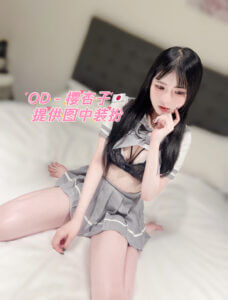 E3208339-42C4-4782-939B-E0B2D92891B9