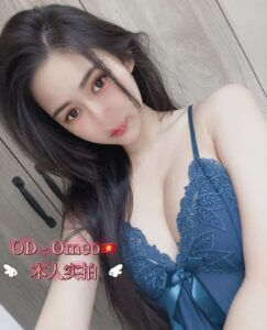 F6286A81-B7A9-47D1-BB69-5AC817DBE570