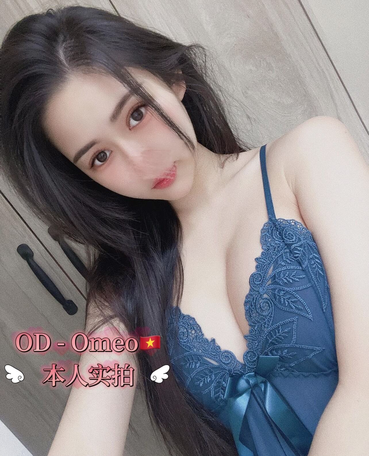 F6286A81-B7A9-47D1-BB69-5AC817DBE570